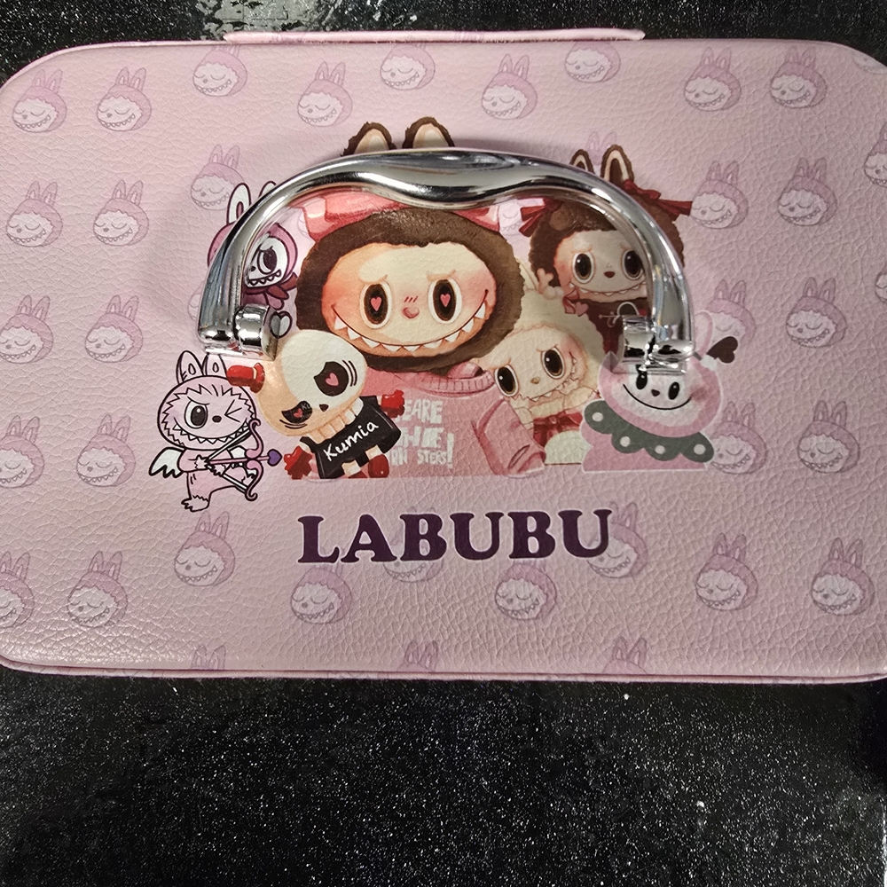 Large Labubu Bundle - Picture 5 of 6